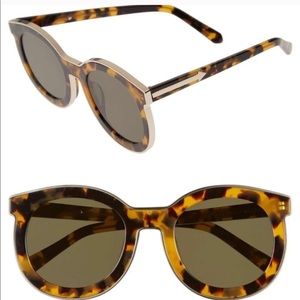 Karen Walker Super Spaceship Sunníes
